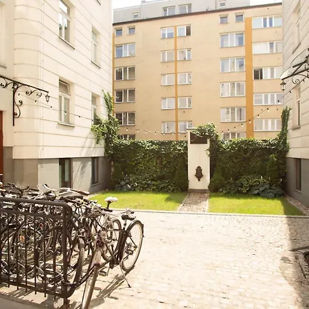 Center - Golden - Dobr11a Warszawa